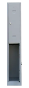 Spinde zweitürig geöffnet